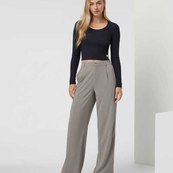 Vuori Women's Long Sleeve Pose Scoop Tee Black Sz L - Picture 4 of 12